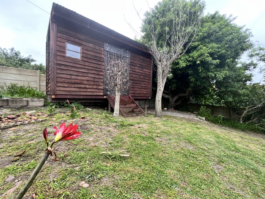 4 Bedroom Property for Sale in Dana Bay Western Cape